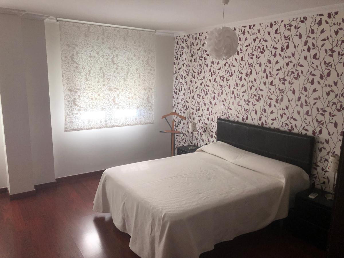 Apartamento Acueducto, Tres Dormitorios Y Parking Gratis Mérida Zewnętrze zdjęcie